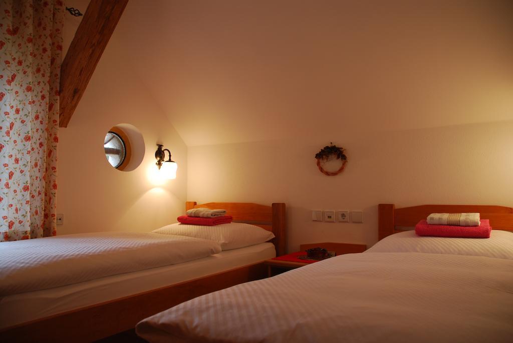 Farm Stay Rotovnik - Plesnik Slovenj Gradec Quarto foto